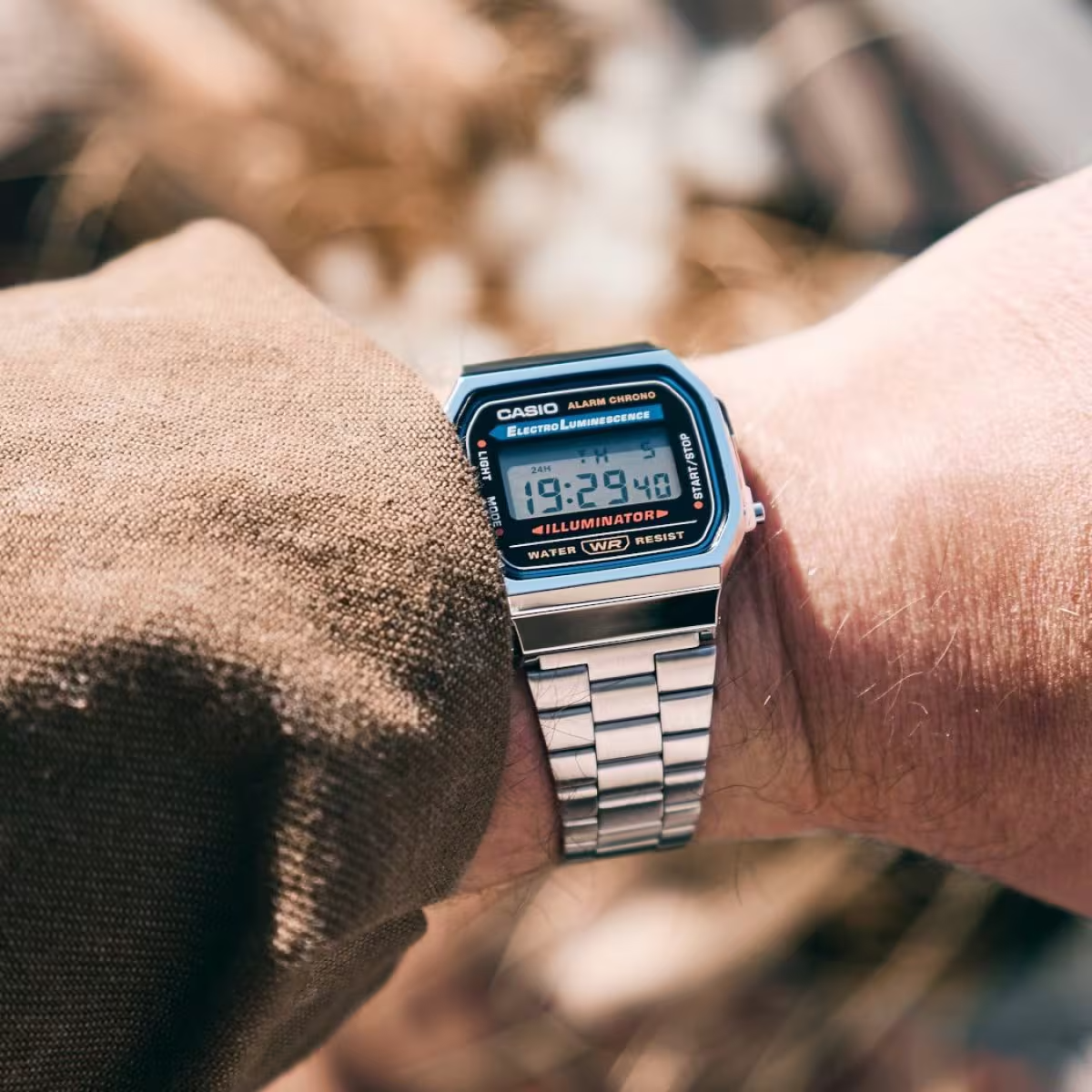 Casio Men’s A168WA-1 Unisex Watch With Stainless Steel Band Daily Alarm AU Stock